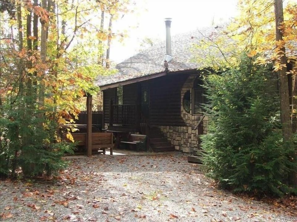 Fall front view of Cabin #6