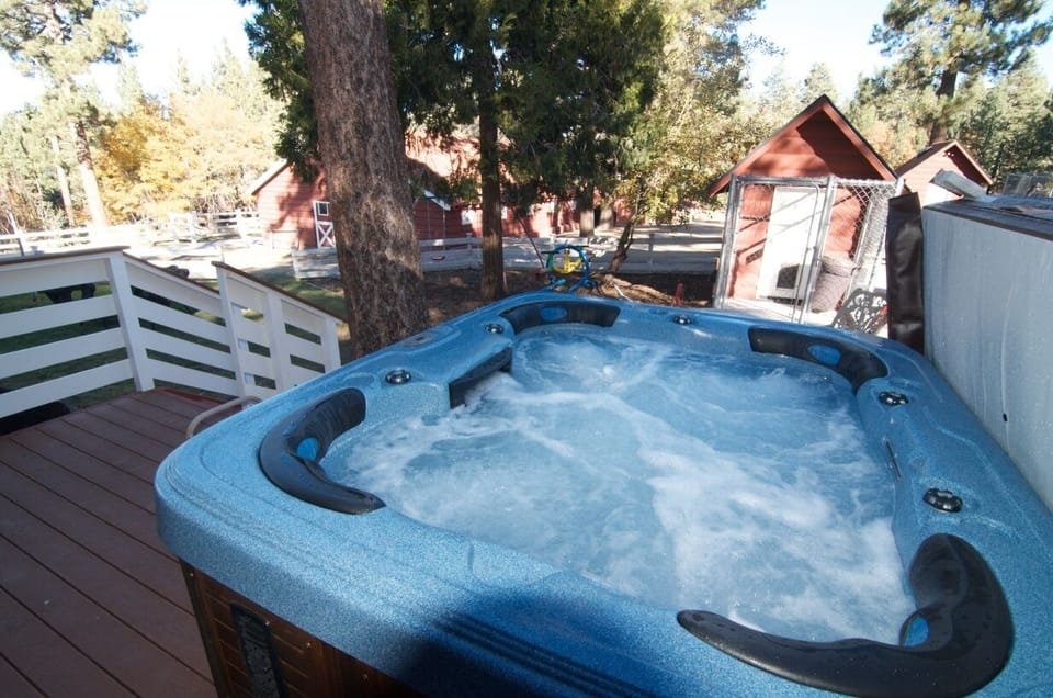 Brand new jacuzzi on deck