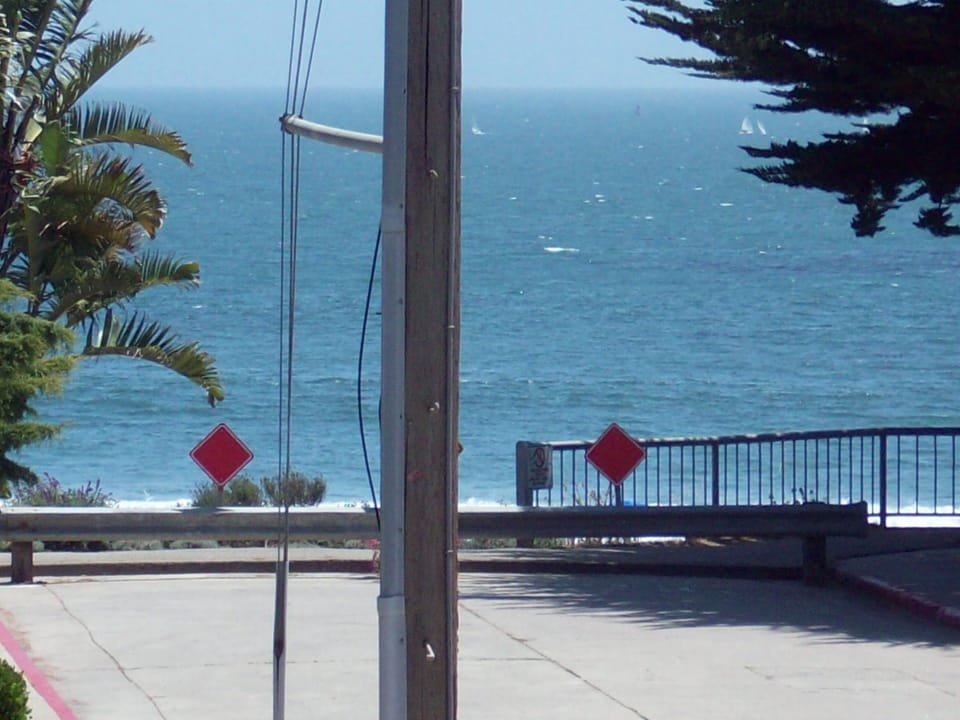 Panoramic Ocean Views to Monterey @ End of our Street