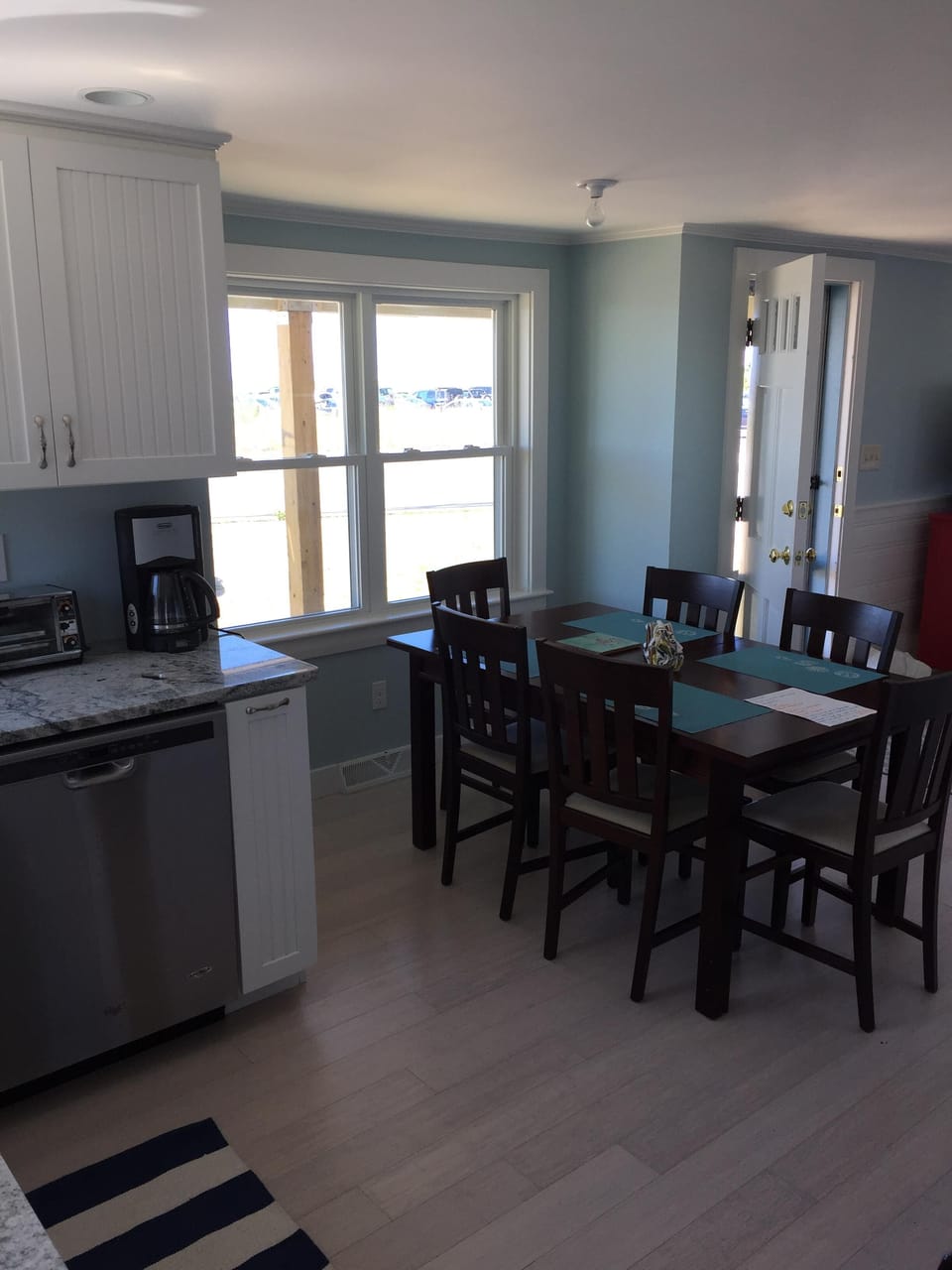 dinning table and view to ocean