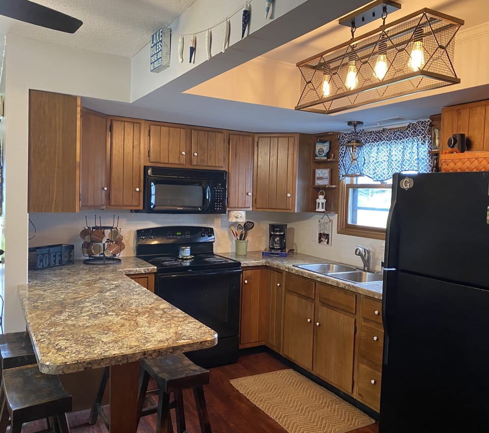 Fully equipped kitchen