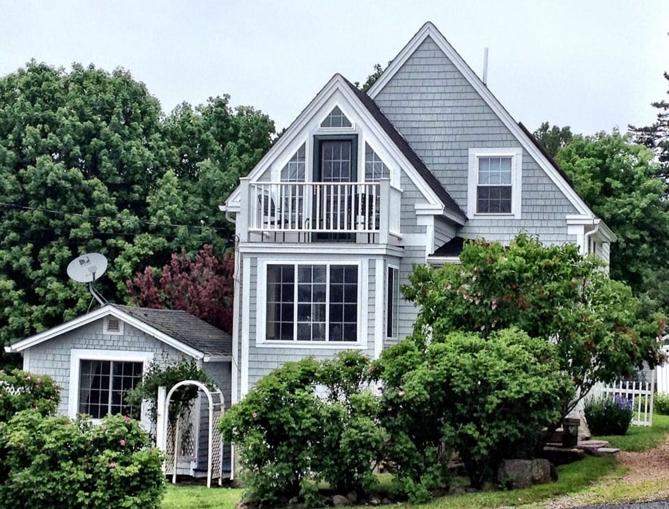 Harbor Cottage and the Summer Studio