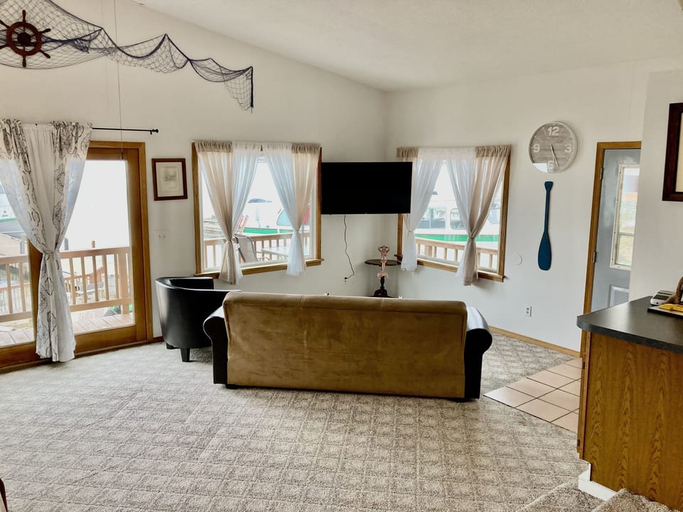 Living floor plan 
