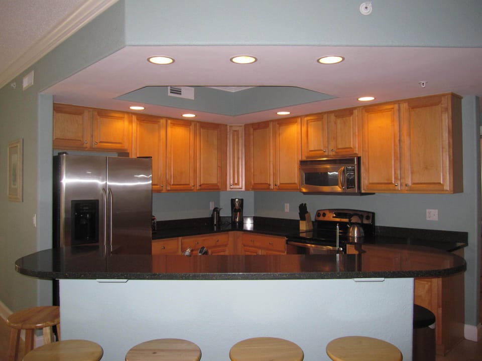 Fully Stocked Kitchen