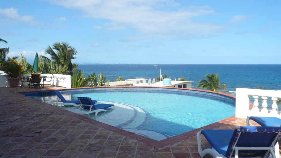Stunning Pool and Views