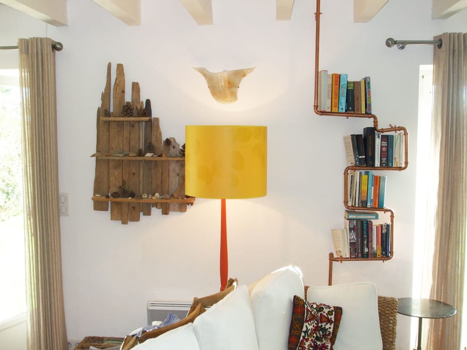 Sitting room detail