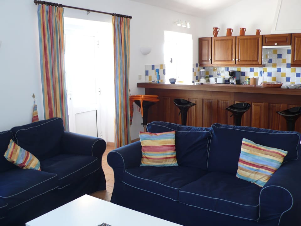 Sitting and kitchen