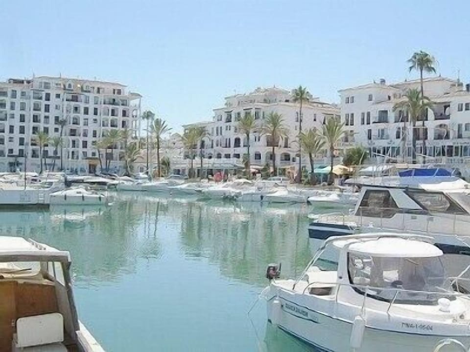 Duquesa marina - 5 minutes from townhouse