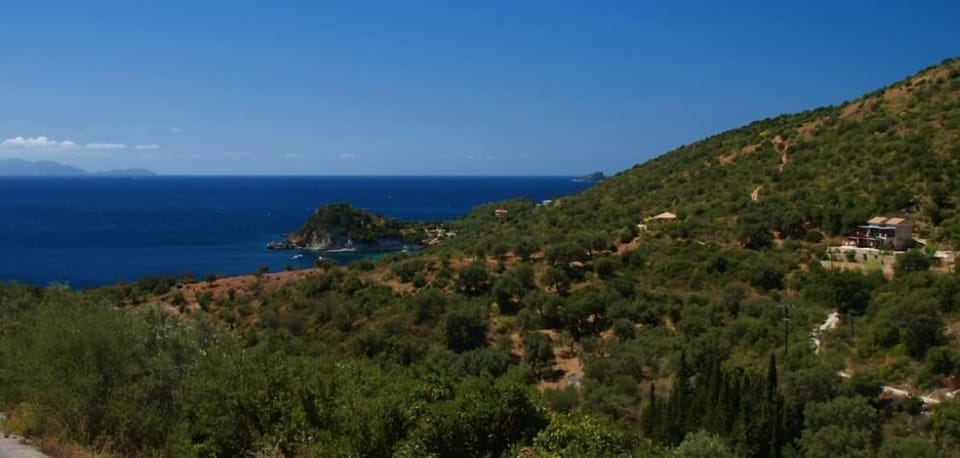 Casa Nostos and Ammuso Bay
