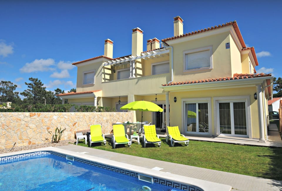 Rear garden and lovely pool.