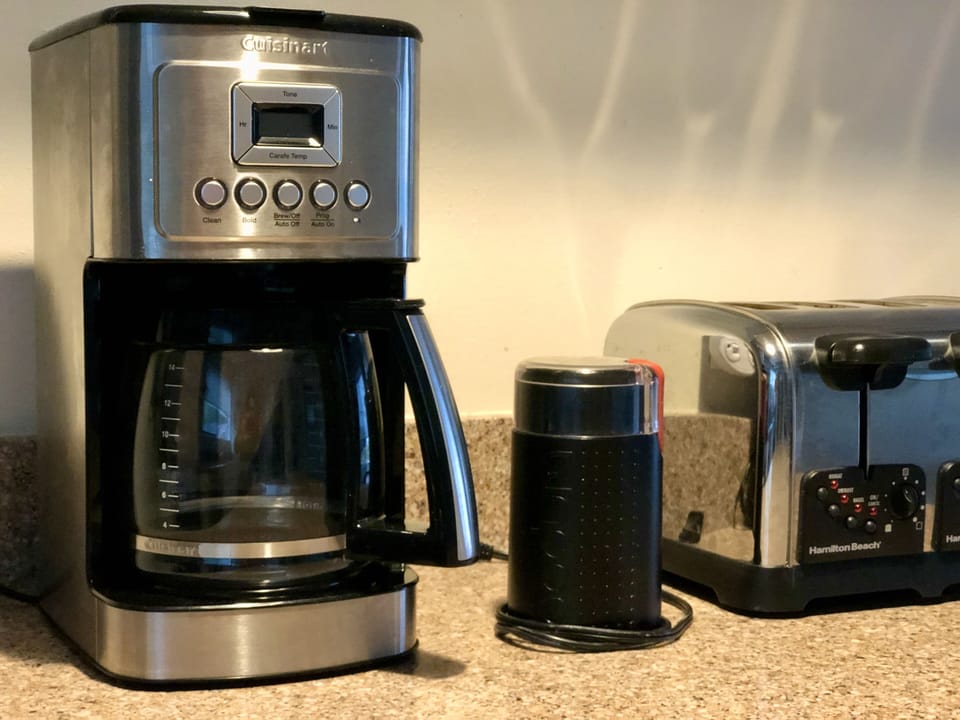 Coffee maker, grinder, toaster and much more
