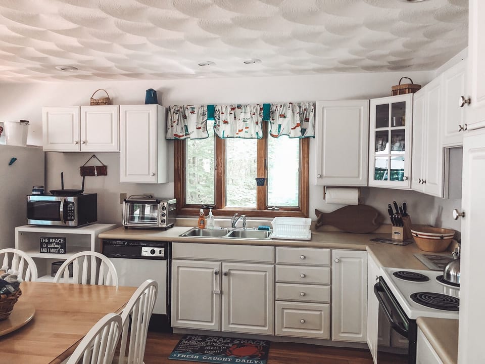 Large, spacious kitchen with table seating for 8