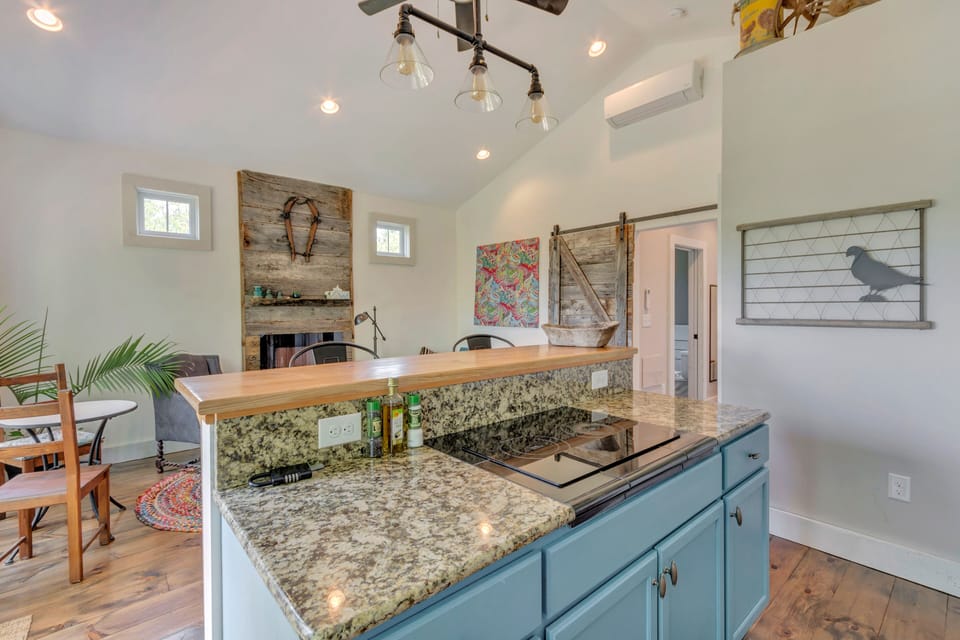 Fully-equipped kitchen