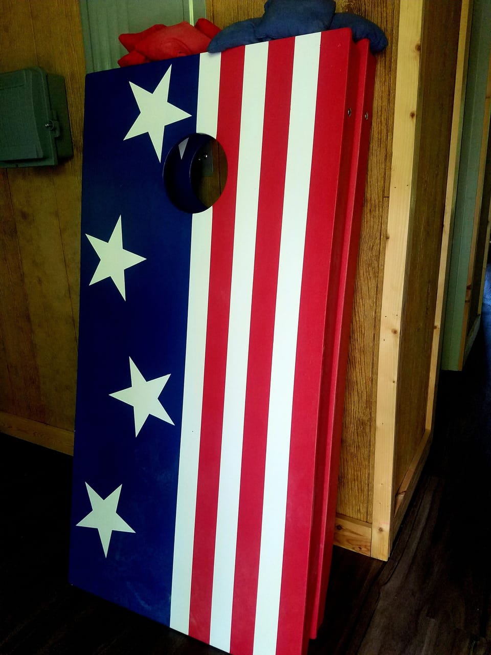 professional CORN HOLE ANYONE? 🌽🎯🌽