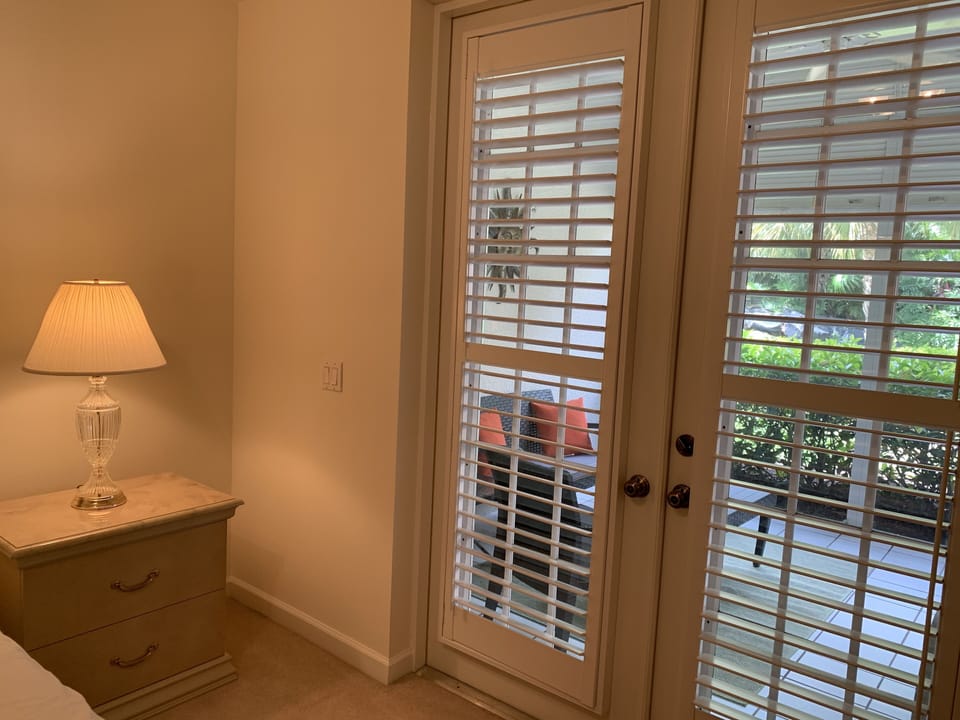 French doors leading from bedroom to lanai 
