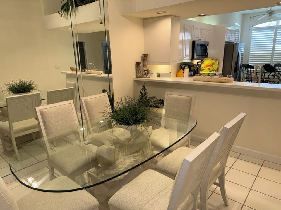 Elegant dining room with pass through to kitchen 
