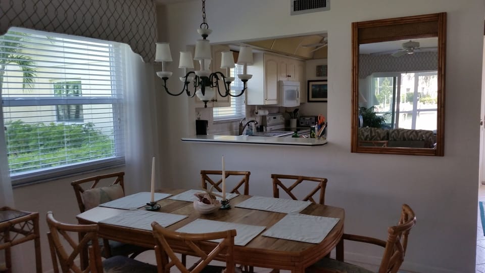 Dinning area with water views.