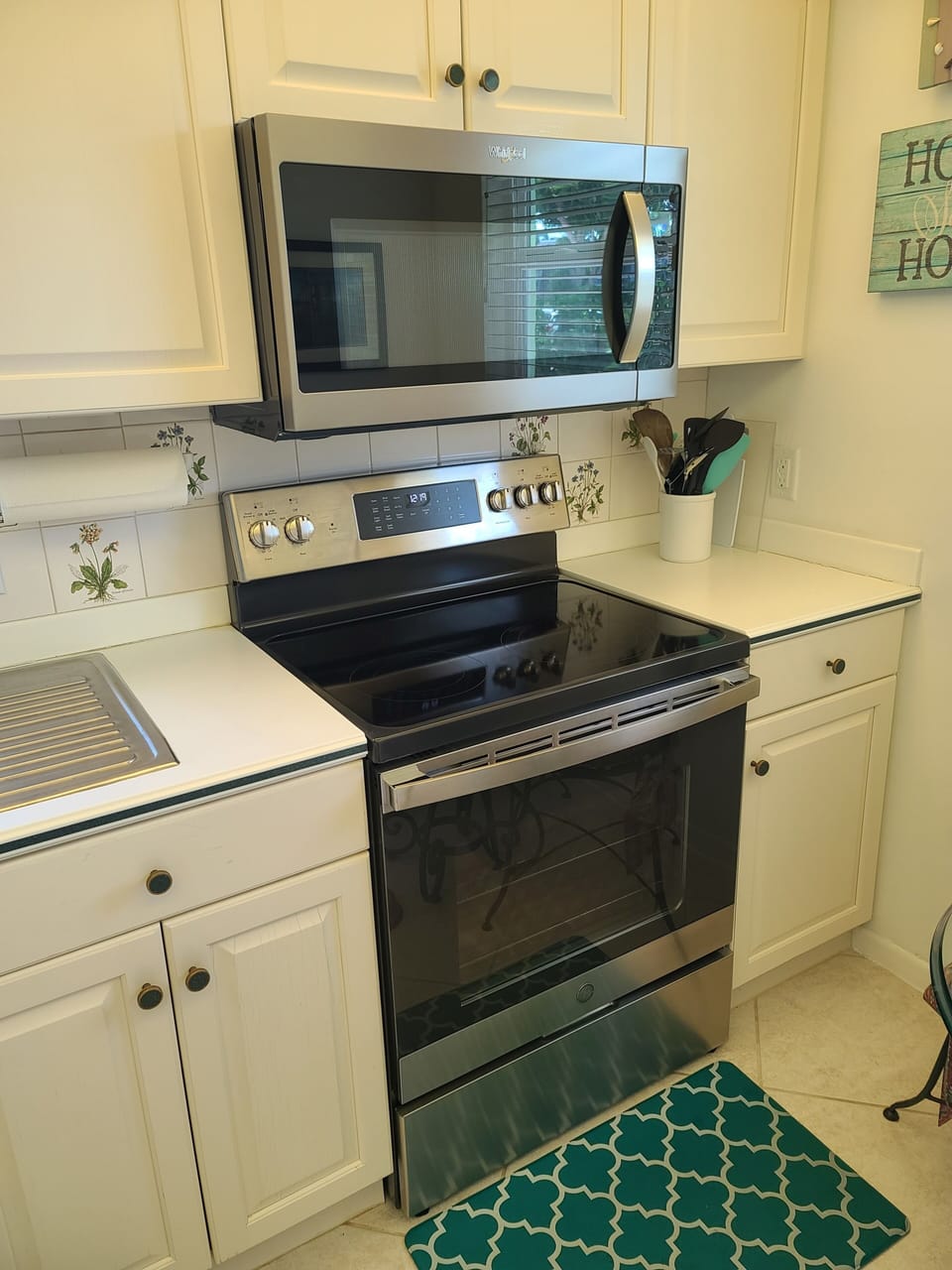 New microwave and stove in 2022