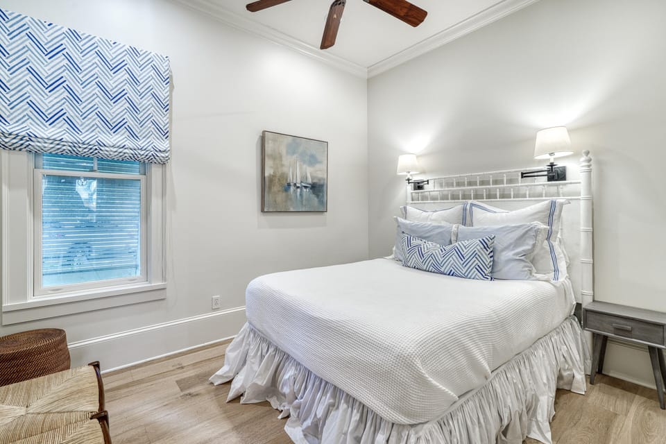 Queen Guest Bedroom