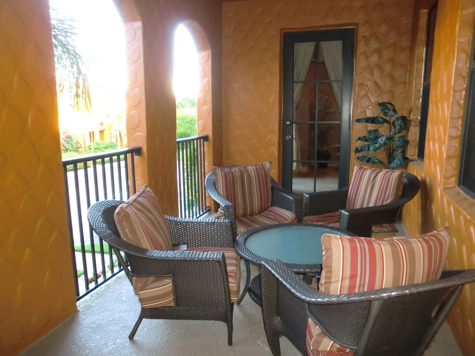 Enjoy peace and quiet in the lanai...