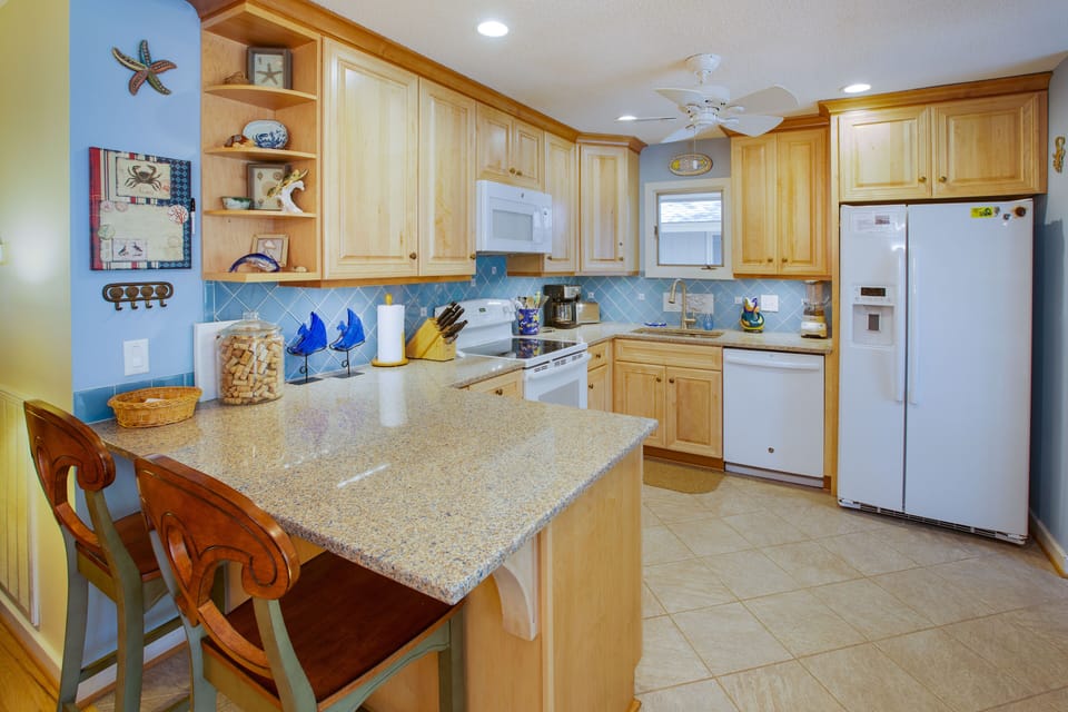 Well-equipped kitchen