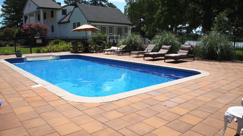 pool area