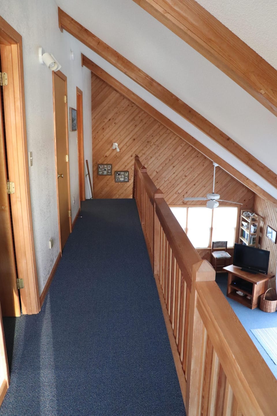 Upstairs Hall / balcony