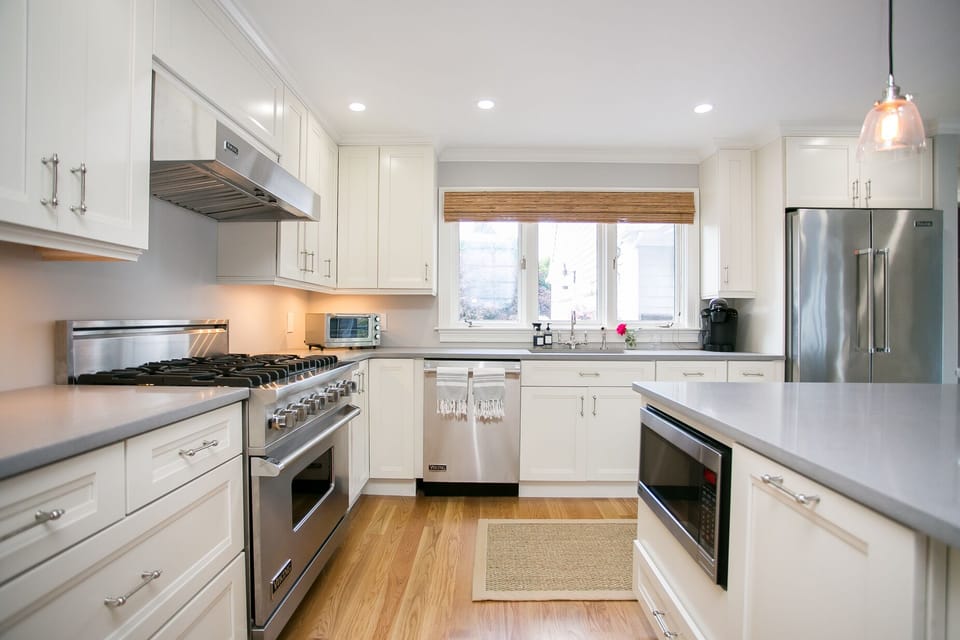 Gourmet kitchen with Viking appliances 