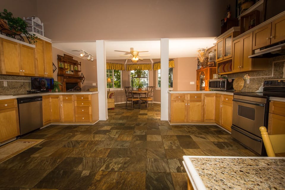 Lakeview Fully equipped Kitchen