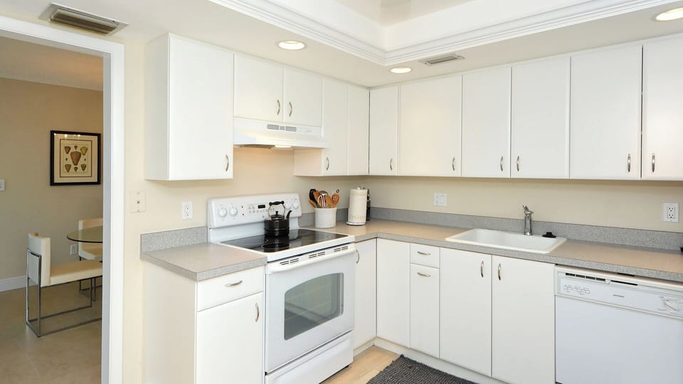 7th Floor Kitchen