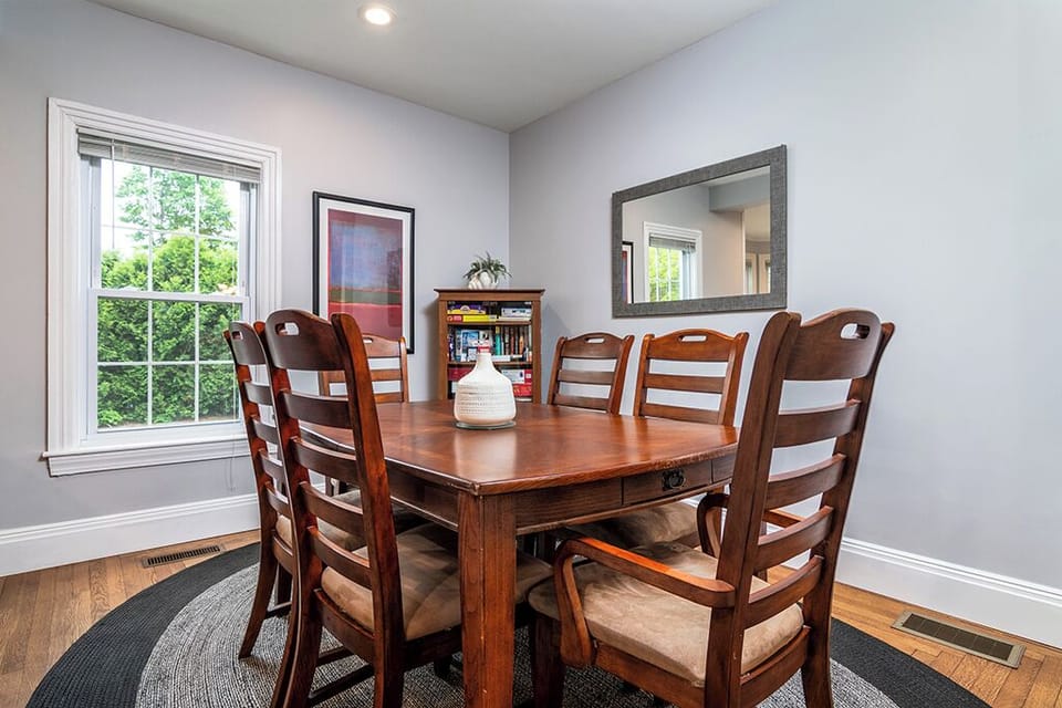 2nd dining area table extra seating