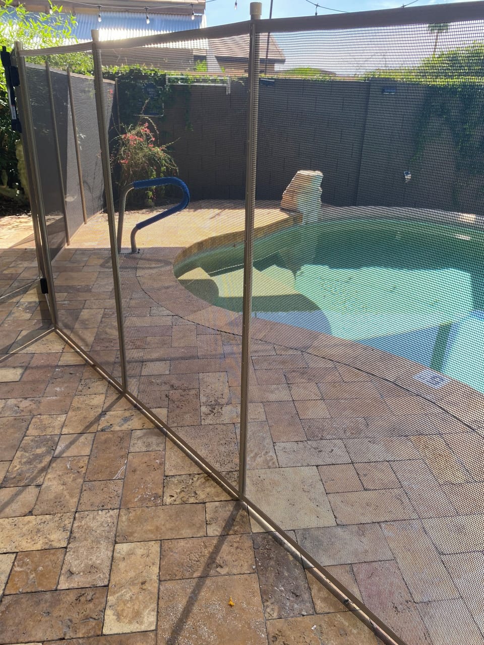NEW OPTIONAL POOL Fence!  Small children groups ONLY - Down for adult groups