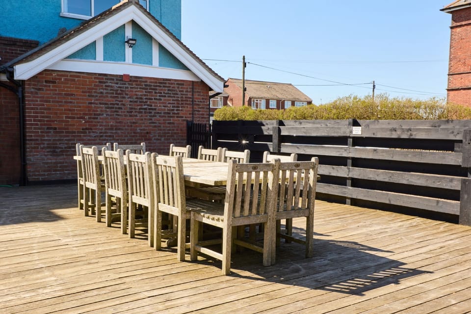 Outside Decking and Dining Area