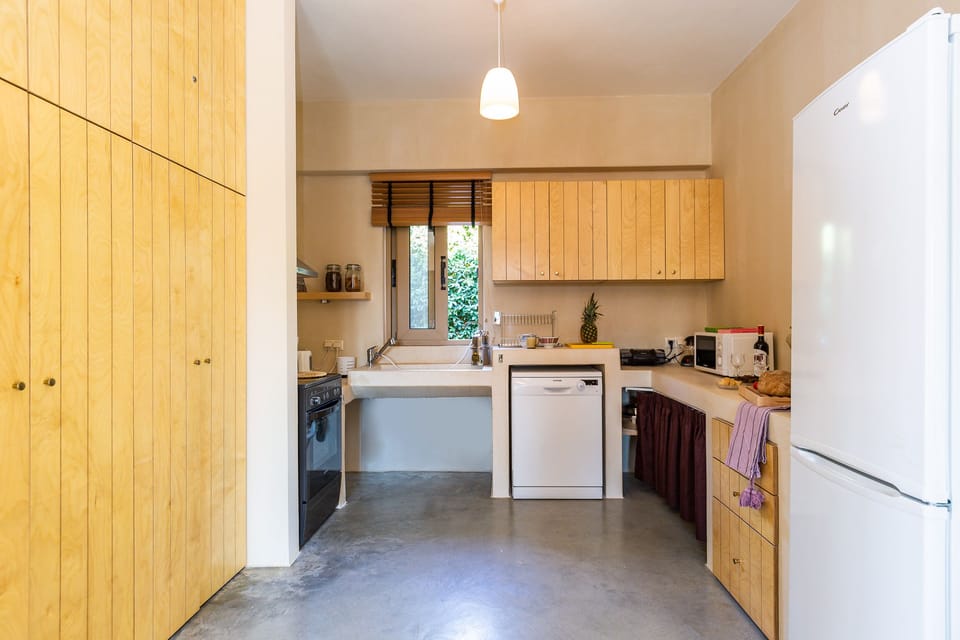 A fully equipped kitchen of top quality fixtures and appliances
