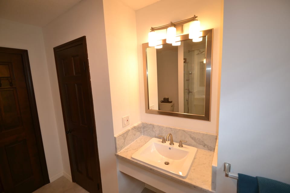 Bathroom 1 - Downstairs - New in 2022
