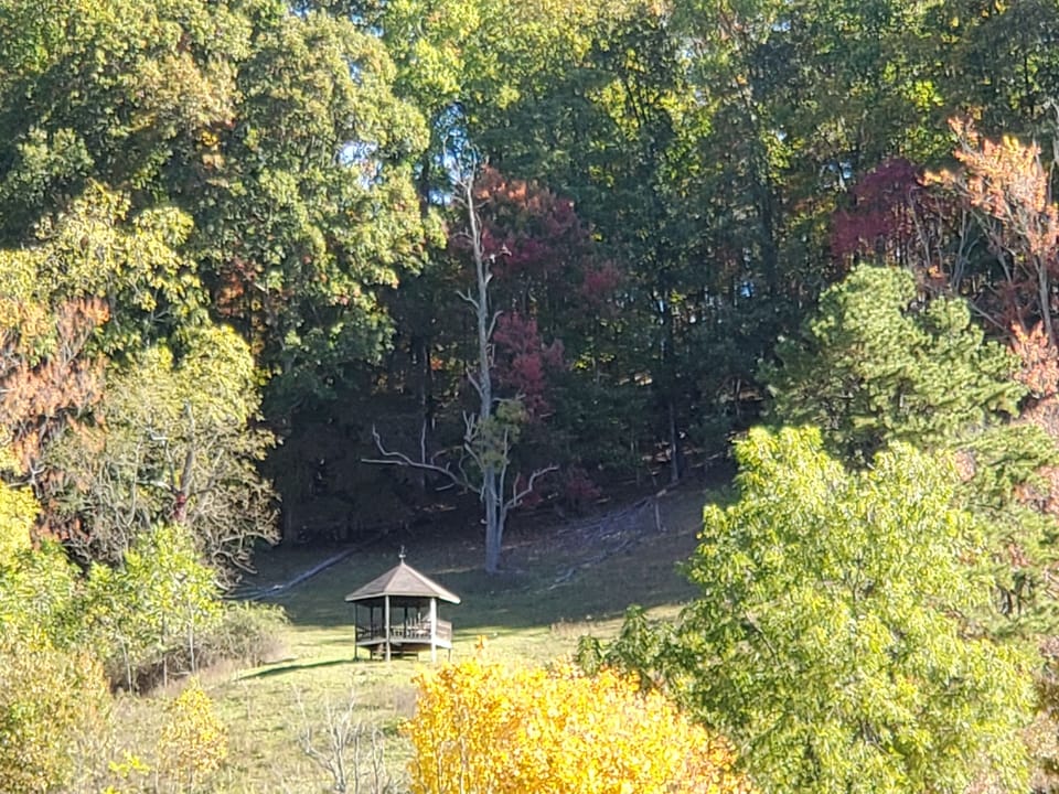 Easy hike to reach the Gazebo.

