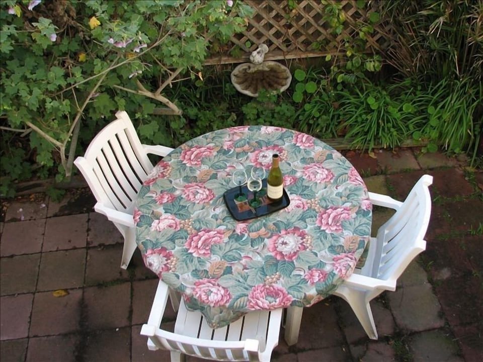 Small Patio in Garden 
