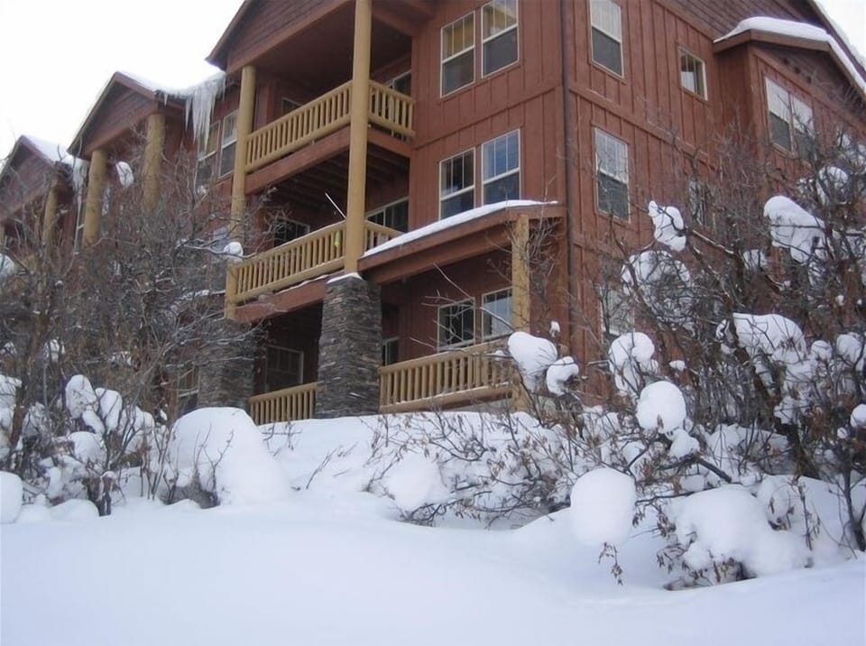Exterior of Condo (downstairs corner unit, 23-foot deck)