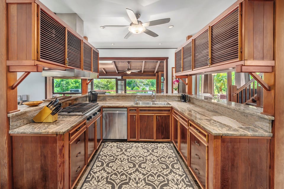 Kitchen, 42 Commercial Gas Stove, and wrap-around Bar Counter
