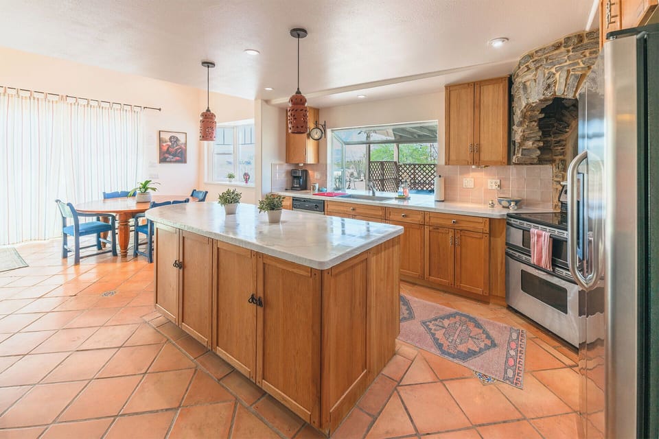 Fully equipped kitchen makes preparing meals a breeze.
