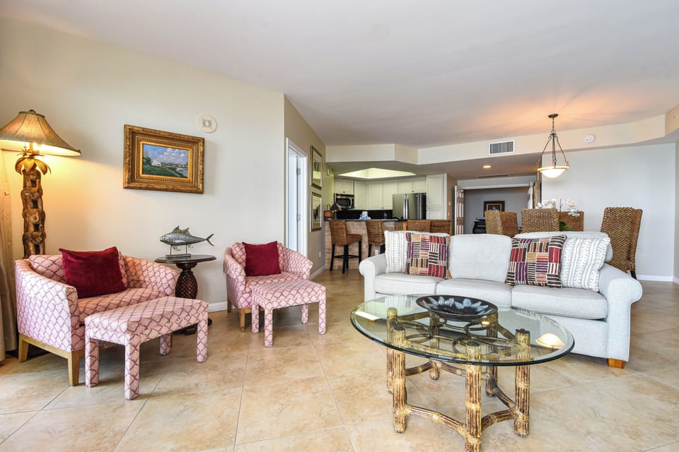 Silver Shells St. Maarten 1003 - Open Floor Plan