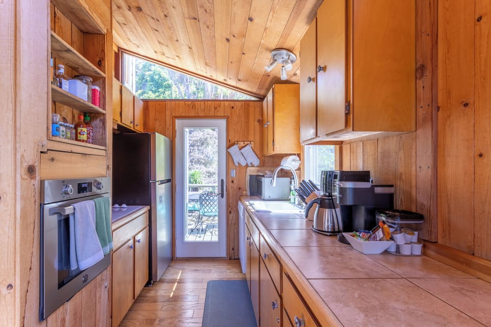 Well-equipped kitchen.