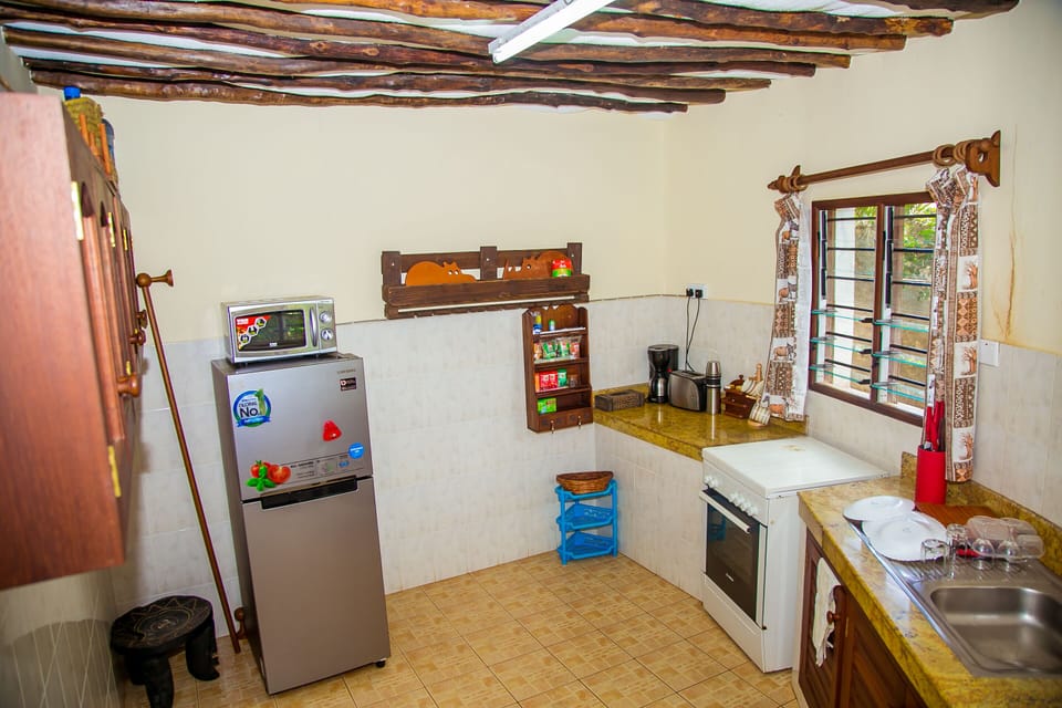 All the requirements of a kitchen are provided, including egg holders.