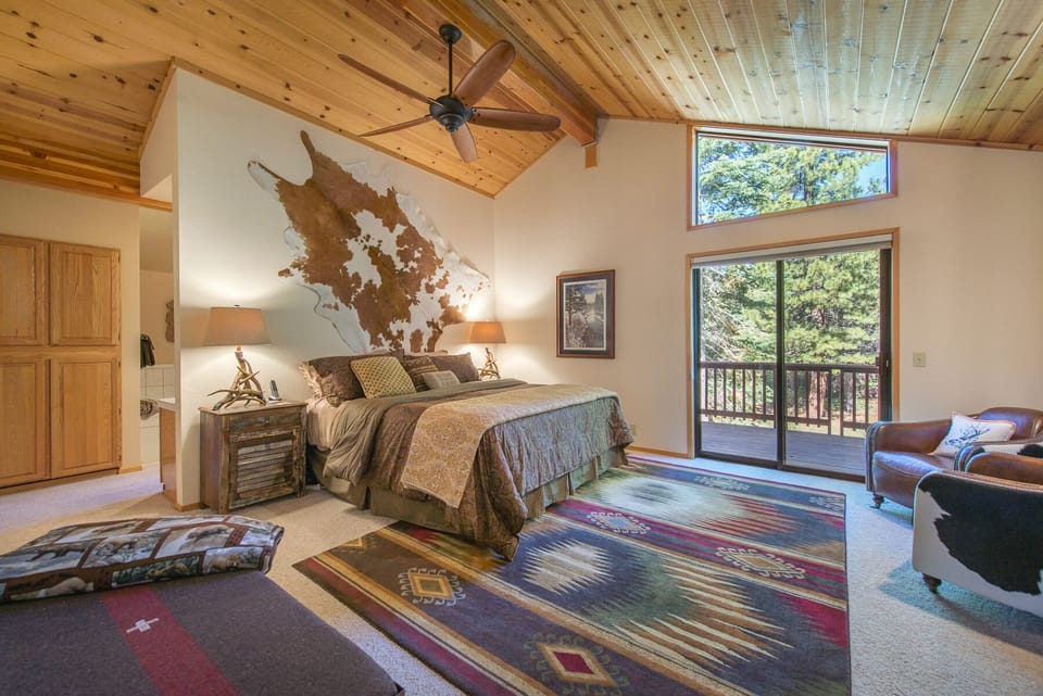 Upstairs master bedroom with deck