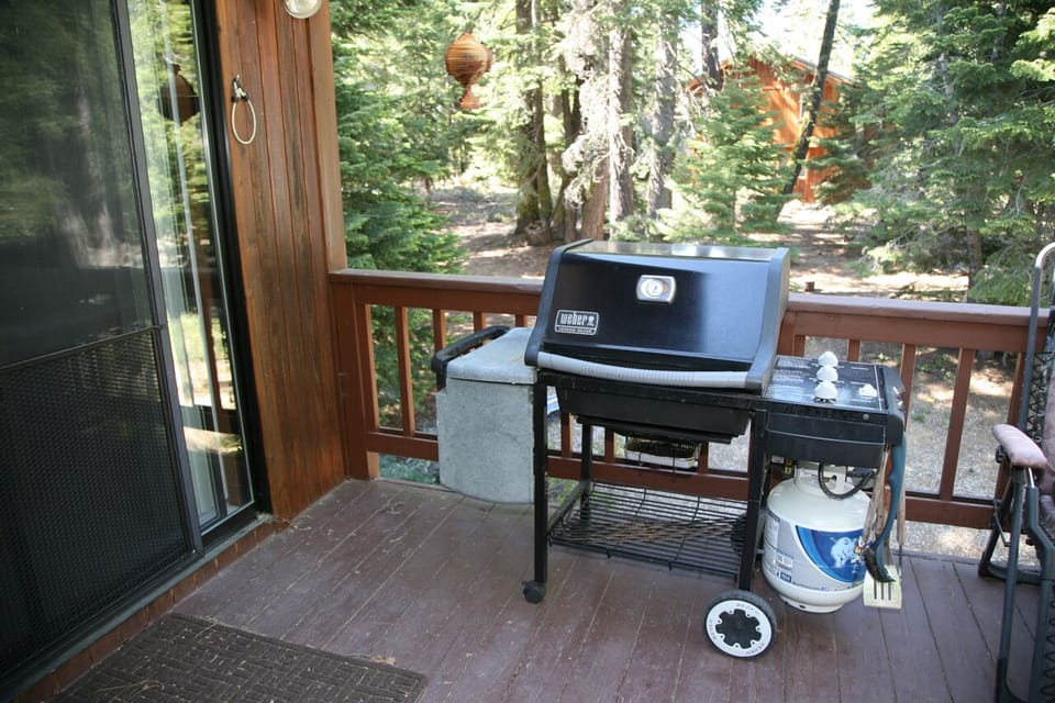 Barbeque on deck