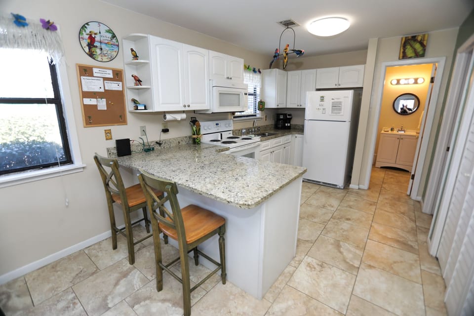 full kitchen