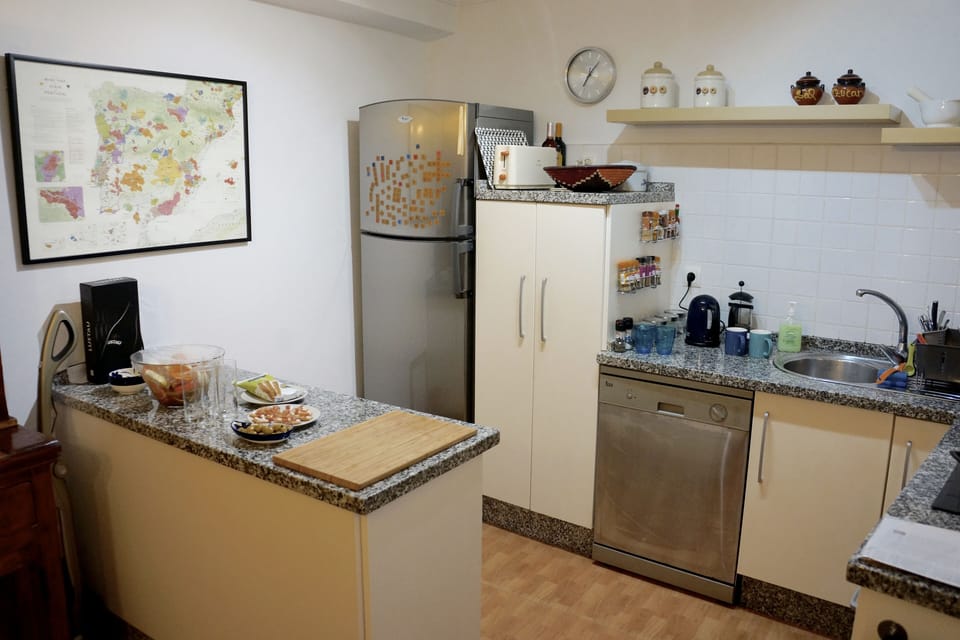 Well-equipped kitchen  with fridge-freezer, dish-washer, storage & work-tops.