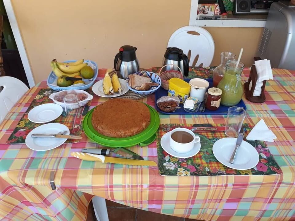 Breakfast meal