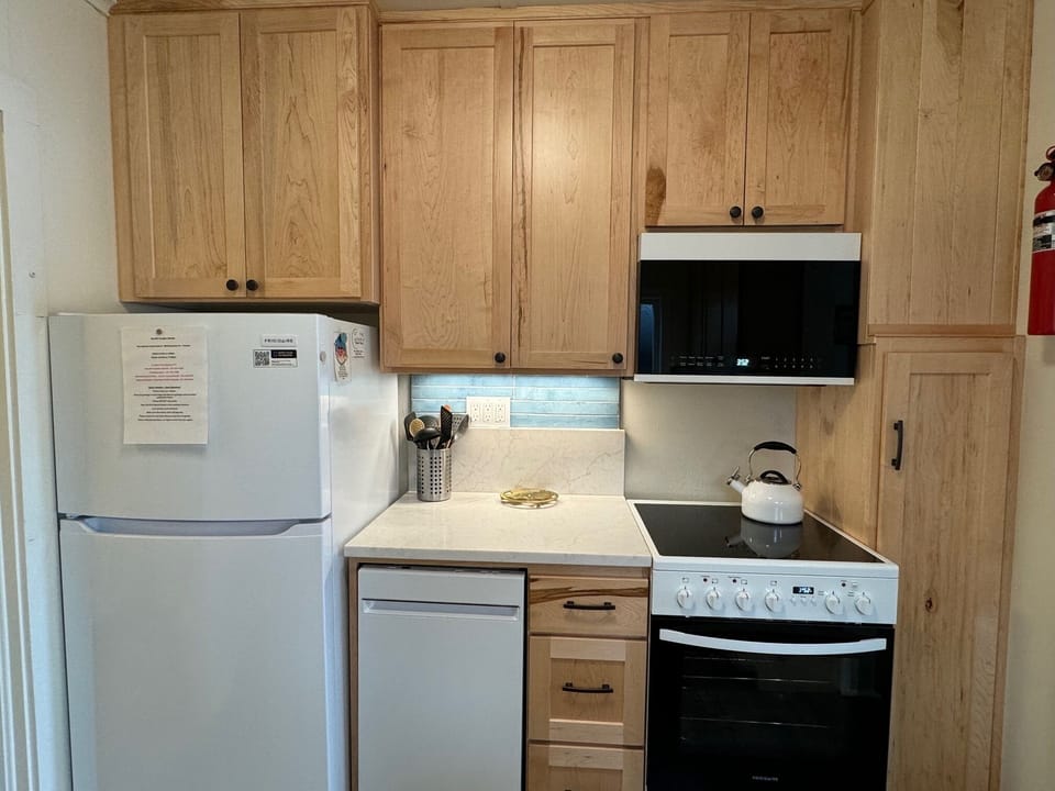 New stove and microwave.