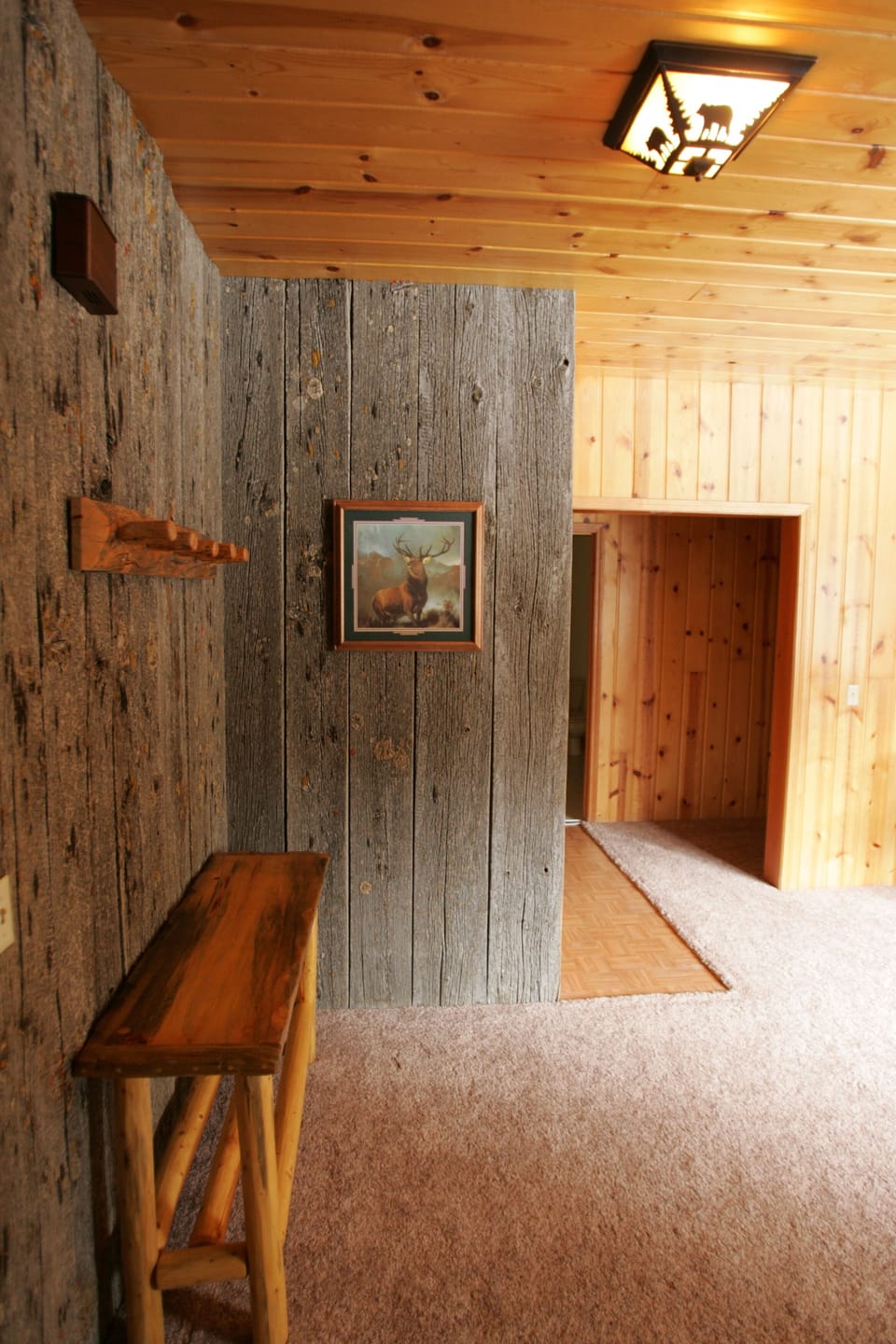 Mud area to dry your winter gear.